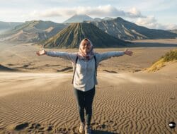 Pesona The Whispering Sand: PASIR BERBISIK BROMO, Jawa Timur