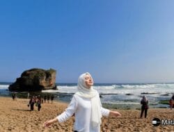 Pantai Mesra Gunung Kidul: Pesona Pantai dengan Nuansa Miami di Yogyakarta