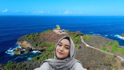 Pantai Krakal Gunungkidul: Makin Menarik Wisatawan Berkat Monumen Ikan